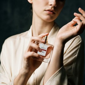 396. Francuskie Perfumy AMBRA