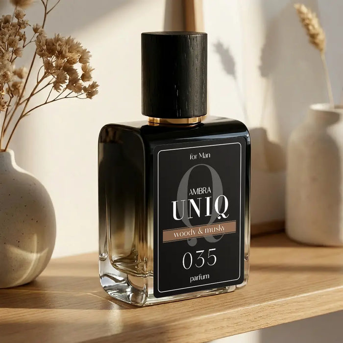 Perfumy Ambra UNIQ 035, ujęcie stylizowane