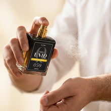 
                    
                      Perfumy lane Ambra UNIQ 059, aranżacja
                    
                  