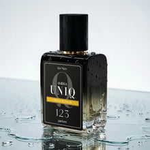 
                    
                      Perfumy lane Ambra UNIQ 123, aranżacja
                    
                  