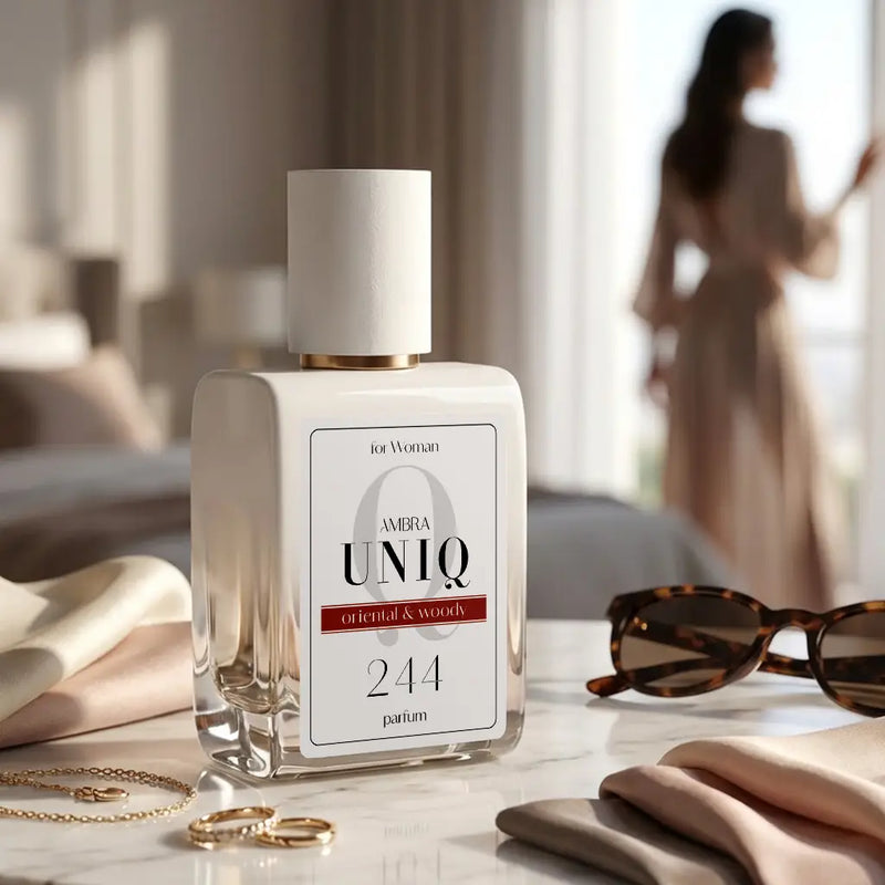 Perfumy Ambra UNIQ 244, ujęcie stylizowane