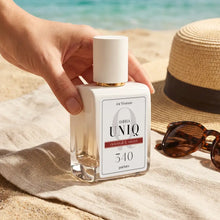 
                    
                      Perfumy Ambra UNIQ 340, ujęcie stylizowane
                    
                  
