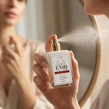
                    
                      Perfumy Ambra UNIQ 420, ujęcie stylizowane
                    
                  