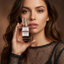 
                    
                      Francuskie perfumy Ambra 448 108 ml w aranżacji
                    
                  